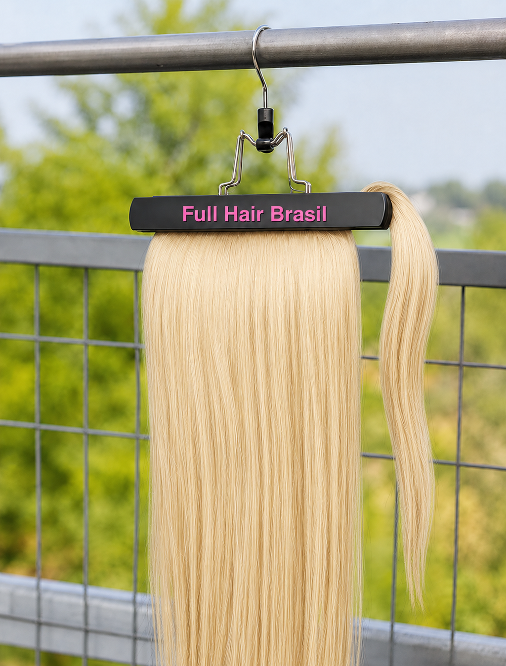 Ponytail - Straight blonde